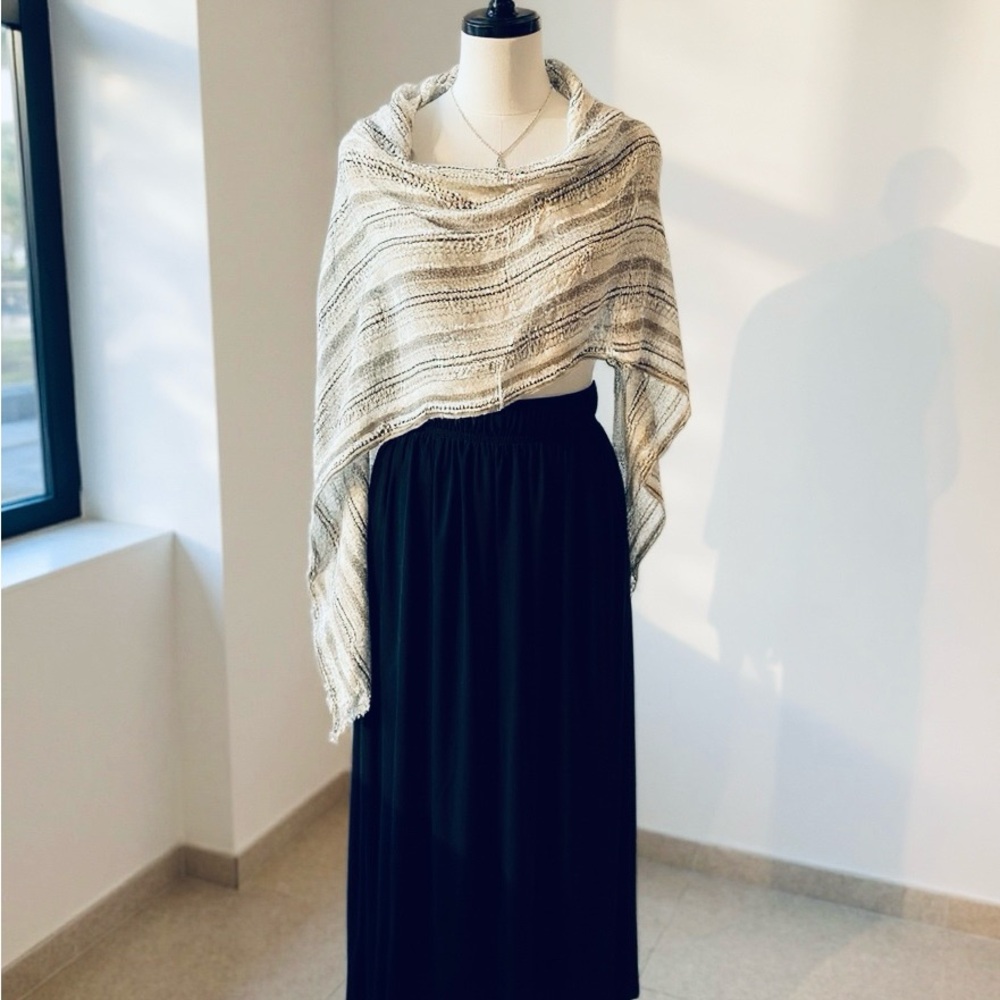 Express Women’s Navy Blue Pleated Satin Maxi Skirt - XS, New (Never Worn)